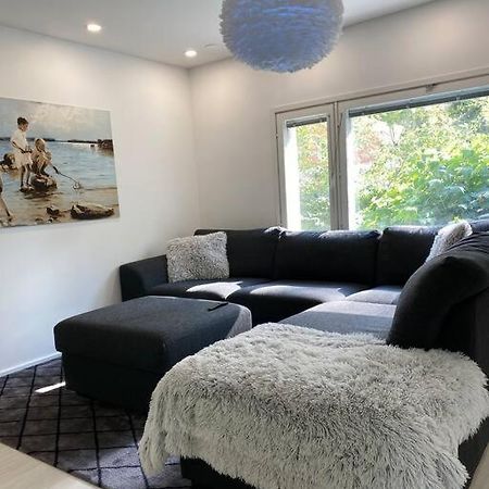 Modern Apt - King-Size Bed - Wifi -Self Check In Appartement Rovaniemi Buitenkant foto